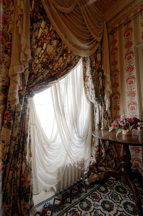 Bold Window Curtain And Drapes
