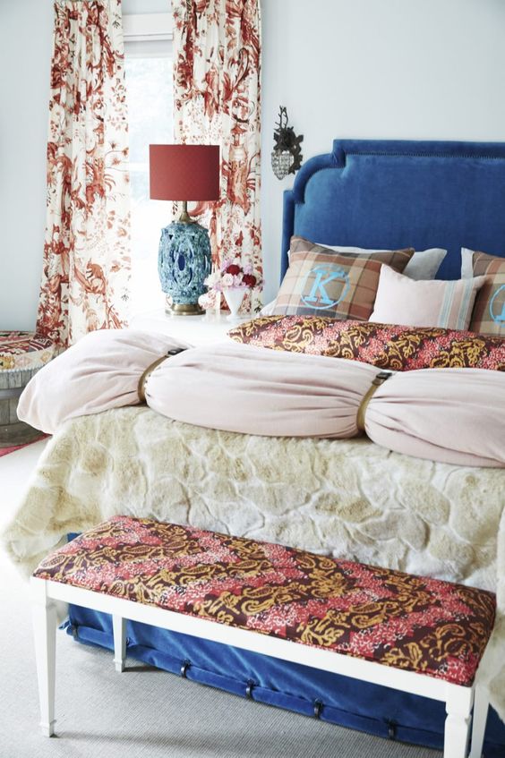 Multi-colored Shabby Chic Bedroom