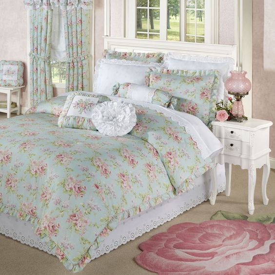 Floral Shabby Chic Bedroom