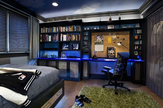 Teenager Bedroom With Gaming Area