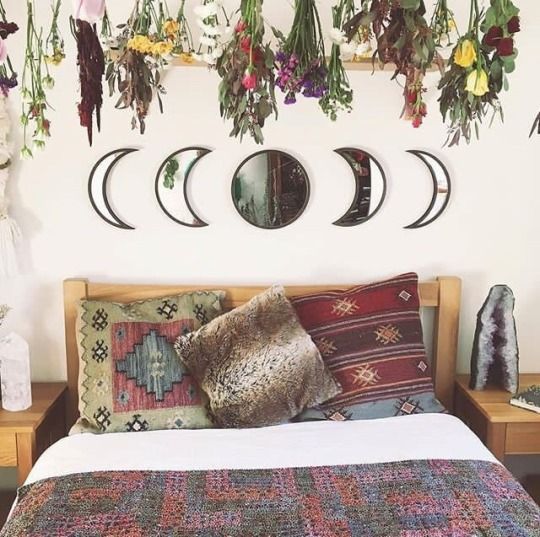 Mirror Design For Boho Bedroom