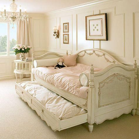Shabby Chic Pull Out Bed