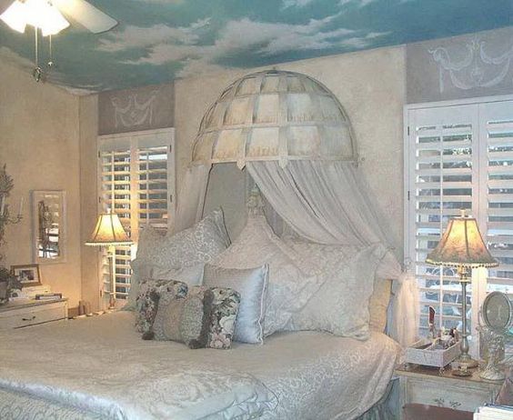 Unique Headboard and Ceiling