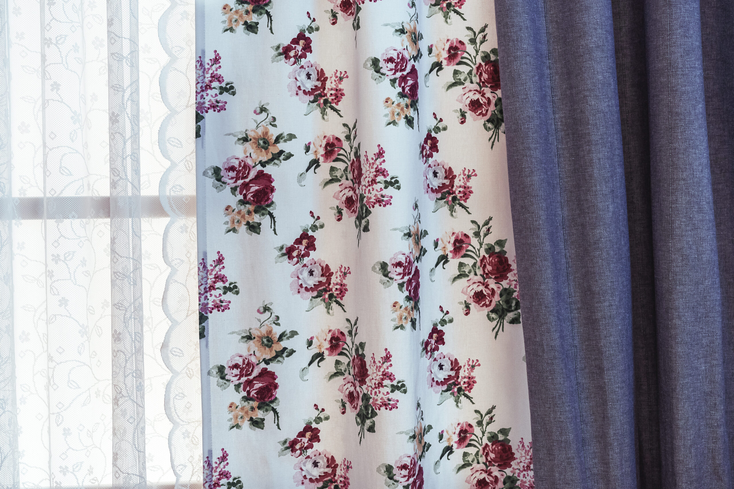 Curtain patterns