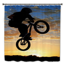 Airborne Bike Bath Decor 9395630