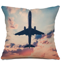 Airplane On Sunset Sky Jet Flying Airplane Pillows 170629954