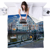 Amsterdam Blankets 53682856