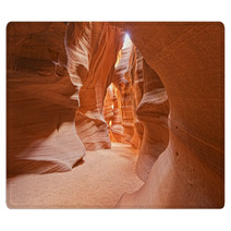 Antelope Canyon View With Light Rays Rugs 66395934