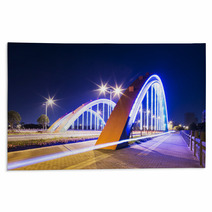 Arch Bridge With Neon Lamp Rugs 55421001