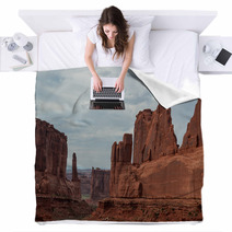 Arches National Park Blankets 68511921