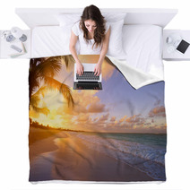 Art Beautiful Sunrise Over The Tropical Beach Blankets 62576466