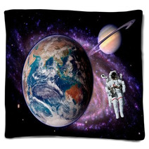 Astronaut Spaceman Earth Saturn Blankets 71144875