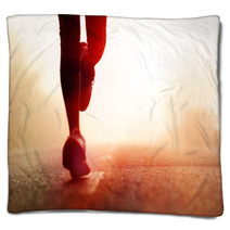 Athlete Running Road Silhouette Blankets 43285502