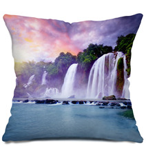 Banyue Waterfall Pillows 17153163