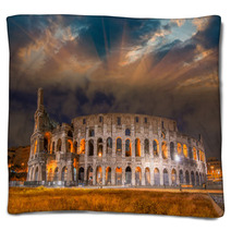 Beautiful Sunset Sky Colors Over Colosseum In Rome. Roma - Colos Blankets 62432633