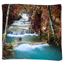 Beautiful Waterfall In Deep Forest Blankets 62735068