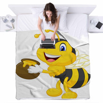 Bee Cartoon Holding Honey Bucket Blankets 63173202