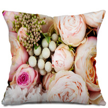 Beutiful Bouquet Of Flowers Pillows 62099212