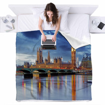 Big Ben And Houses Of Parliament In London Blankets 62913588