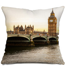 Big Ben Clock Tower And Parliament House At City Of Westminster, Pillows 51382984