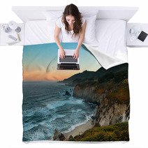 Big Sur Sunrise Blankets 67713454