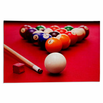 Billards Pool Game. Cue Ball, Cue Color Balls In Triangle, Chalk Rugs 51689915