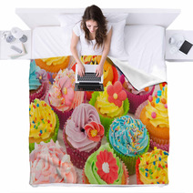 Birthday Cupcakes Blankets 45447167