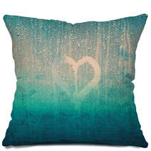 Blurry Grunge Heart Symbol Pillows 67256996