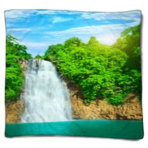 Bobla Waterfall Blankets 14945315