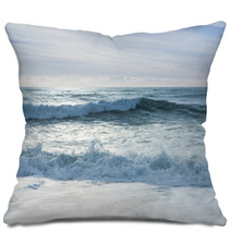 Breaking Ocean Waves Pillows 66973904