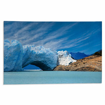 Bridge Of Ice In Perito Moreno Glacier. Rugs 12106622