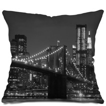 Brooklyn Bridge And Manhattan Skyline At Night Pillows 21277462