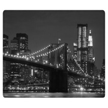 Brooklyn Bridge And Manhattan Skyline At Night Rugs 21277462