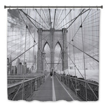 Brooklyn Bridge In New York City Gray Photo Bath Decor 63324895