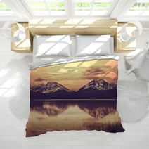 Canadian Mountains Bedding 66983757