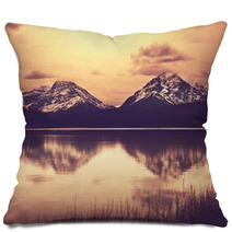 Canadian Mountains Pillows 66983757