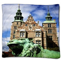 Castello Di Rosenborg, Copenaghen Blankets 64409957