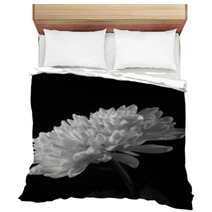 Chrysanthemum On The Side In Black And White Bedding 56730221
