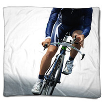 Ciclista Isolato Su Sfondo Bianco Blankets 32623143