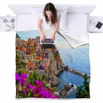 Cinque Terre Coast Of Italy With Flowers Blankets 40872345