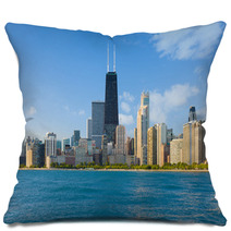 Cityscape Of Chicago Pillows 57534433