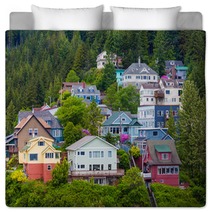 Colorful Houses On Ketchikan Hillside Bedding 141970675