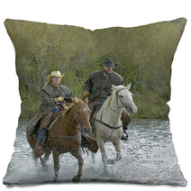 Cowboy,cowgirl Galloping Across River Pillows 5553334