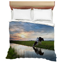 Cows Grazing At Sunset Bedding 54173062