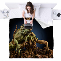 Creepy Dragon. Blankets 41772915