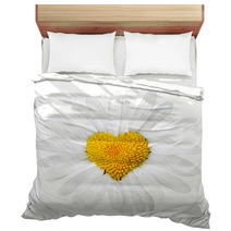 Daisy With Heart In Center Bedding 7230809