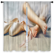 Dancing Gracefully Window Curtains 61497873