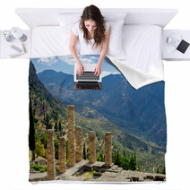 Delphi, Greece Blankets 62254417