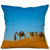 Desert Caravan Pillows 67151674