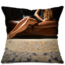 Donna Sexy Pillows 47802116